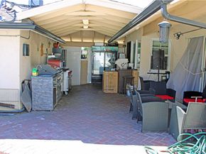 8930 Rubio, North Hills CA 91343