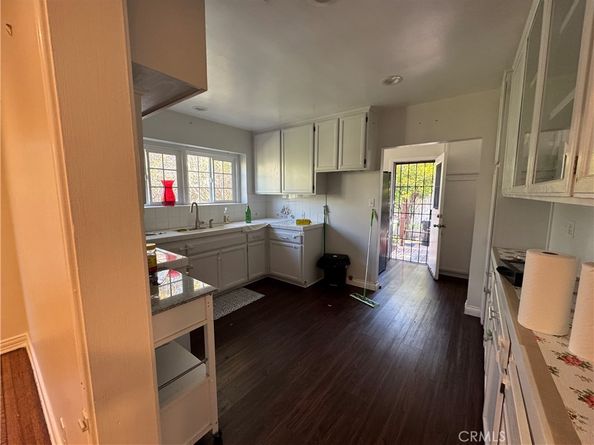 5528 Willowcrest, North Hollywood CA 91601