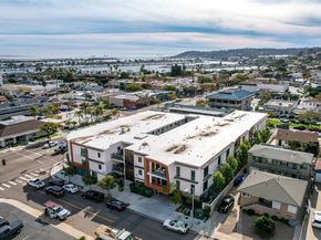 3025 Byron Street 201, Point Loma CA 92106