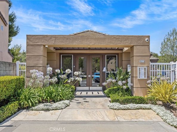 1218 S Country Glen Way, Anaheim Hills CA 92808