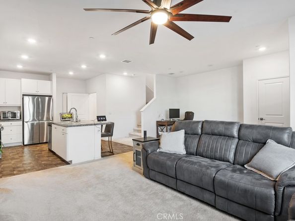 5664 Kate Way 3, Fontana CA 92336