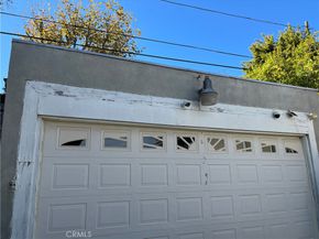 2051 N Catalina street, Los Angeles CA 90027
