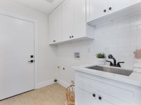 10900 Remmet Avenue, Chatsworth CA 91311