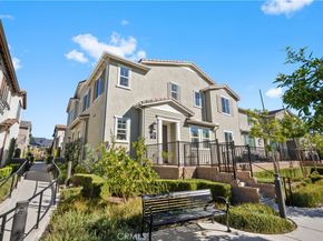 5604 Altamura Way 10, Fontana CA 92336