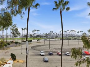 700 E Ocean 601, Long Beach CA 90802