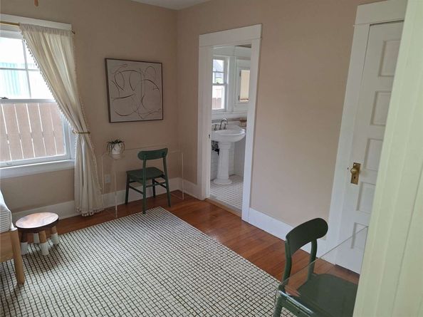 2109 N Marengo Avenue, Altadena CA 91001