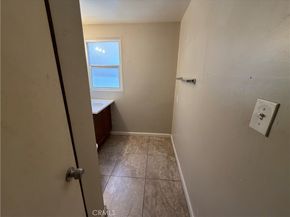 18026 Ingomar Street, Reseda CA 91335