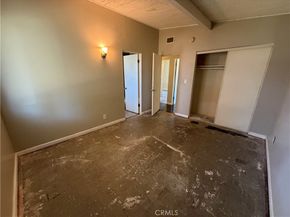 18026 Ingomar Street, Reseda CA 91335