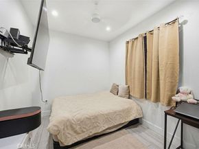 151 E 69th, Los Angeles CA 90003