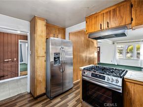 548 N 2nd Avenue, Upland CA 91786