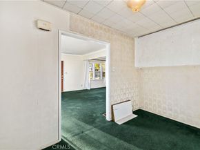 548 N 2nd Avenue, Upland CA 91786