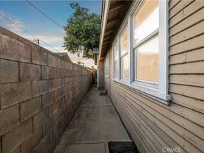548 N 2nd Avenue, Upland CA 91786