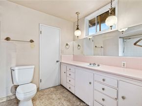 548 N 2nd Avenue, Upland CA 91786