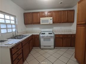 462 W Orange Grove, Pomona CA 91768