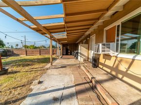 5527 N Fenimore Avenue, Azusa CA 91702