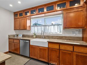 519 N 8th, Upland CA 91786