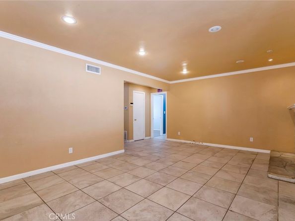 11235 Sunburst Street, Sylmar CA 91342