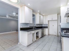 11235 Sunburst Street, Sylmar CA 91342
