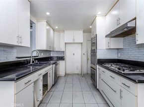 11235 Sunburst Street, Sylmar CA 91342