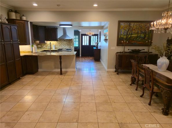 7503 Aqueduct Avenue, Van Nuys CA 91406