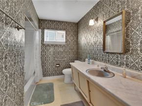 1137 N Pasadena Avenue, Azusa CA 91702