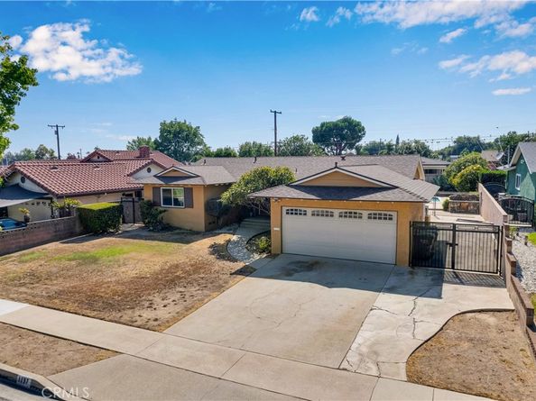 1137 N Pasadena Avenue, Azusa CA 91702