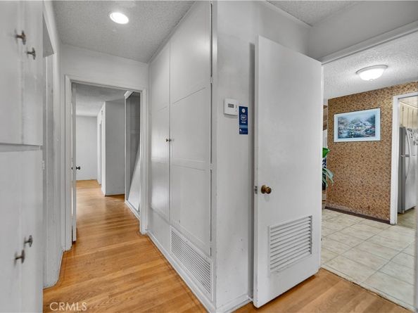 1137 N Pasadena Avenue, Azusa CA 91702