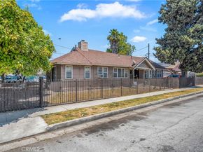 439 W 76th Street, Los Angeles CA 90003