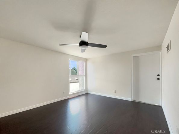 1124 Eureka Street 28, San Diego CA 92110