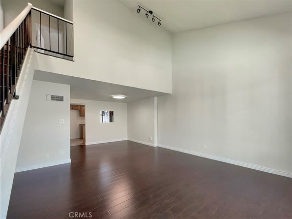 1124 Eureka Street 28, San Diego CA 92110