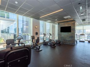 877 Francisco Street 819, Los Angeles CA 90017