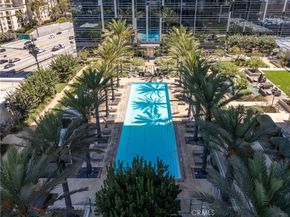 877 Francisco Street 819, Los Angeles CA 90017