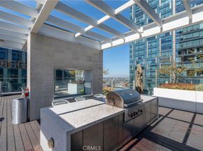 877 Francisco Street 819, Los Angeles CA 90017