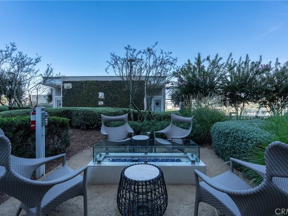 877 Francisco Street 819, Los Angeles CA 90017