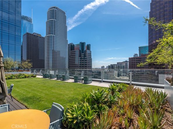 877 Francisco Street 819, Los Angeles CA 90017