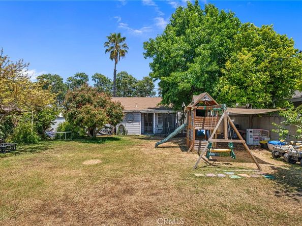 3312 California Avenue, Signal Hill CA 90755
