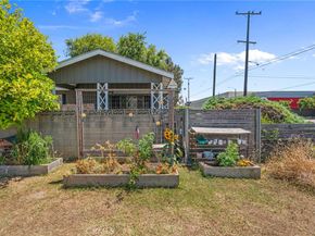 3312 California Avenue, Signal Hill CA 90755