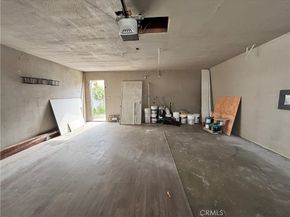 1705 E 111th Place, Los Angeles CA 90059