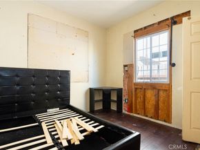 276 Cambria, Carson CA 90745