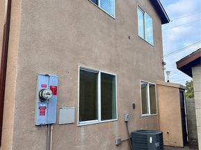 1743 W 37th Street, Los Angeles CA 90018