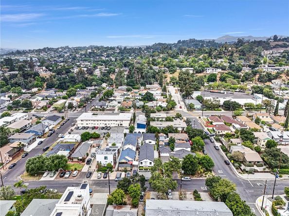 723 Chestnut Avenue, Los Angeles CA 90042