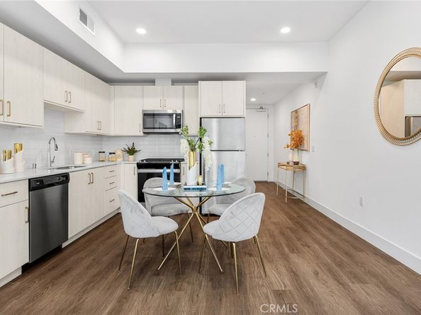 709 E Walnut Street 227, Pasadena CA 91101