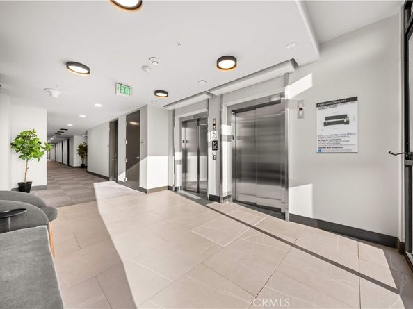 709 E Walnut Street 227, Pasadena CA 91101