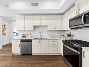 709 E Walnut Street 227, Pasadena CA 91101