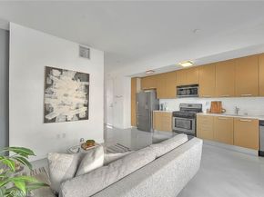 217 S Marengo 110, Pasadena CA 91101