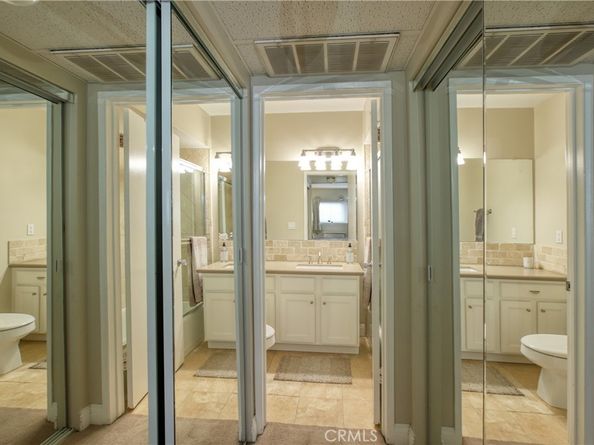 1000 S Westgate Avenue 212, Los Angeles CA 90049