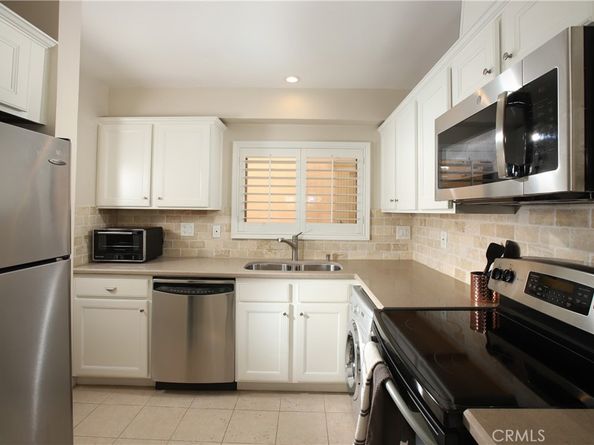 1000 S Westgate Avenue 212, Los Angeles CA 90049