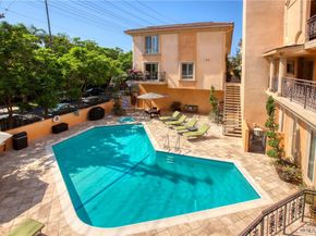 1000 S Westgate Avenue 212, Los Angeles CA 90049