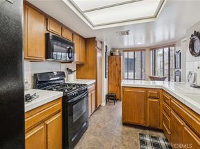 437 E Palm 308, Burbank CA 91501