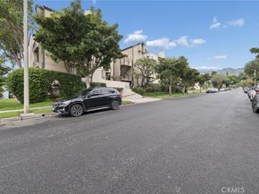 437 E Palm 308, Burbank CA 91501